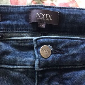 NYDJ jeans Marilyn style.